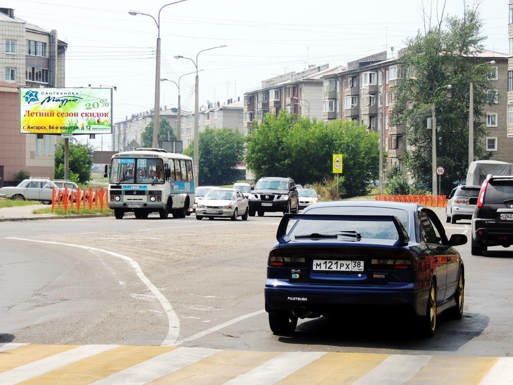 Реклама 3x6 по адресу Алешина ул., Ленинградский пр-т, ТЦ Медео