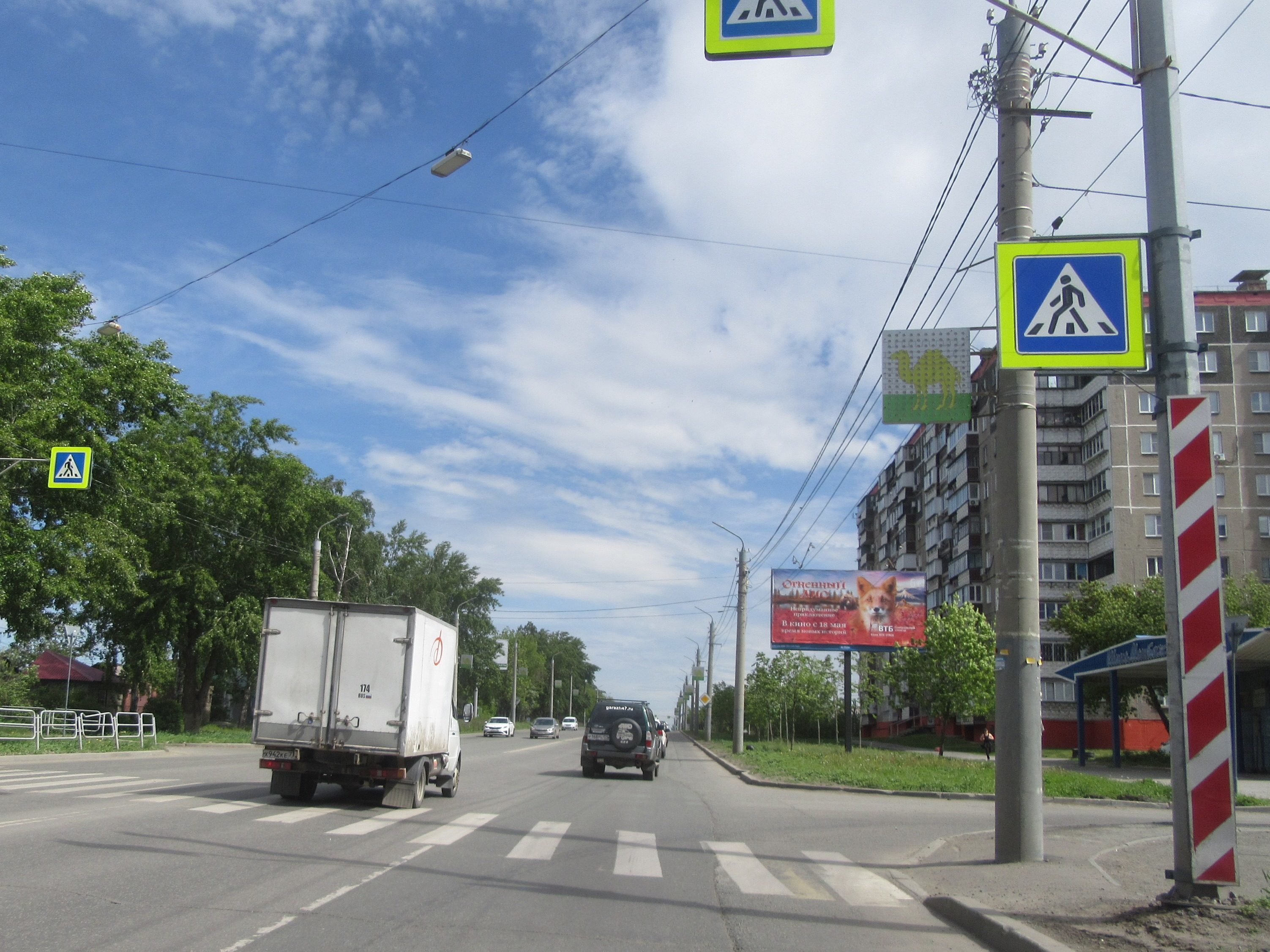 Реклама 3x6 по адресу Комарова пр-т, д. 125 / Южно-Уральская ул. (м-н Шатура)