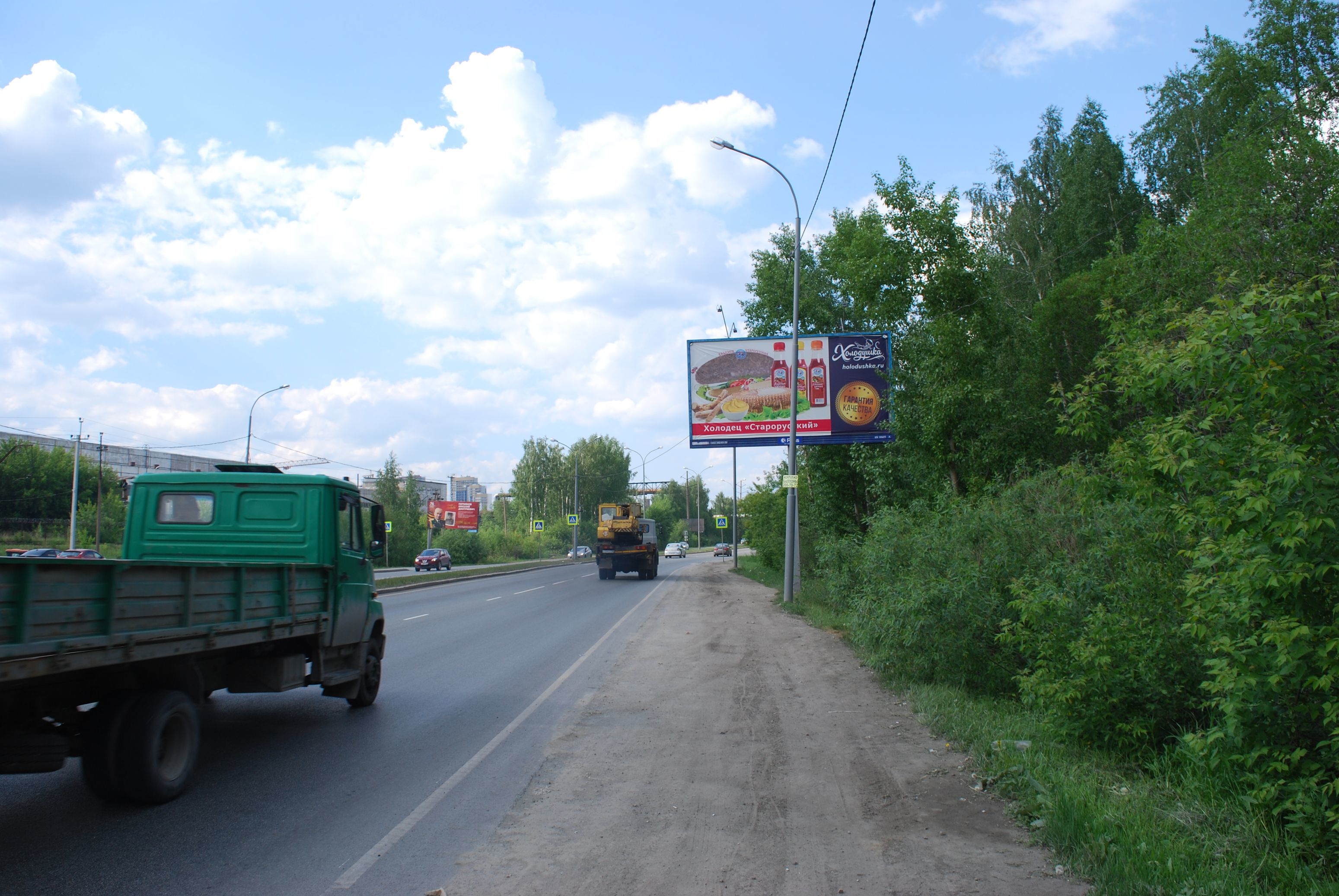 Реклама 3x6 по адресу Егоршинский подход ул. (ж/д переезд) / Отдыха ул., "Шарташ Пляж",  ЖК "Каменные палатки"