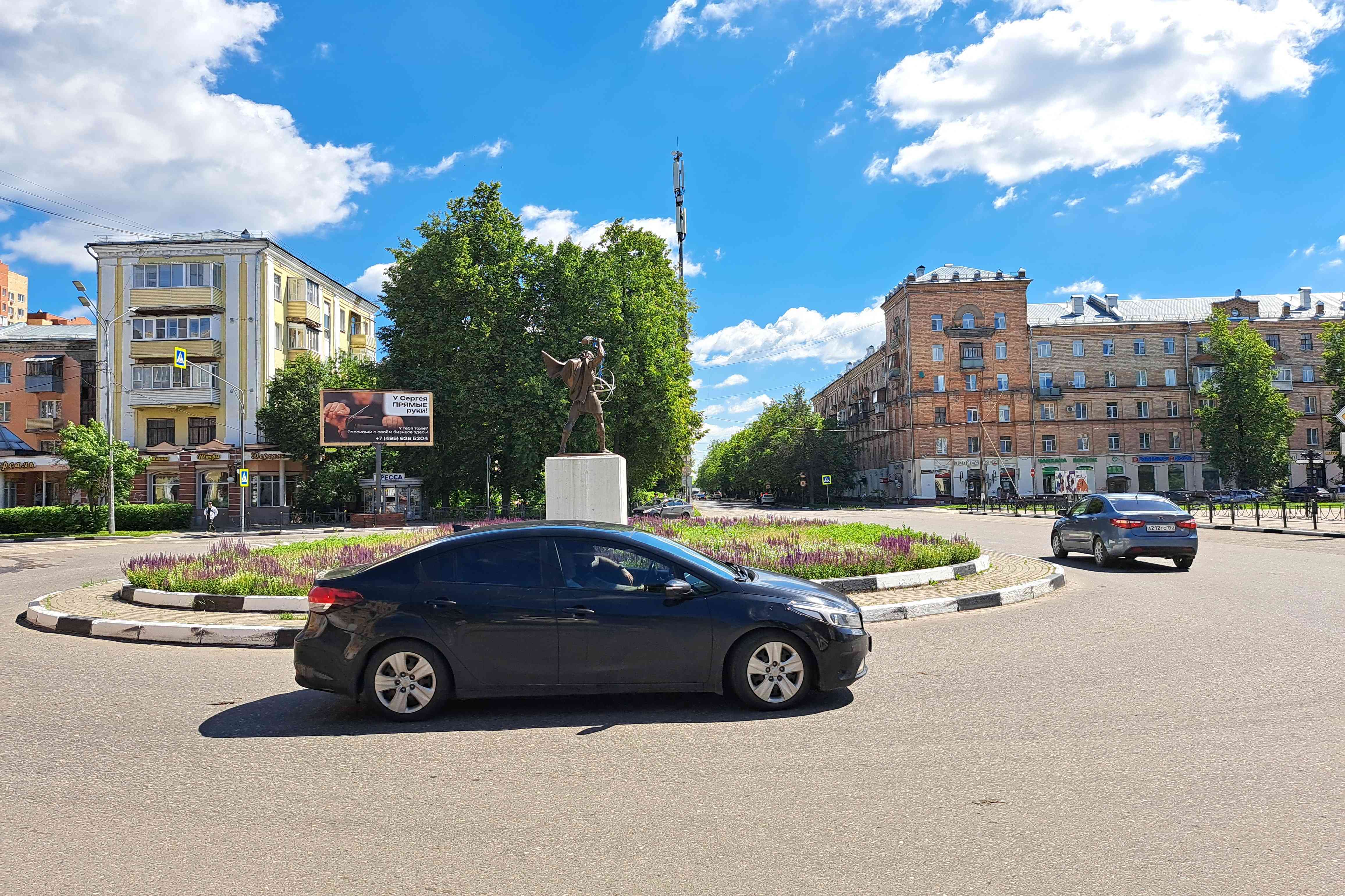 Реклама 3x6 по адресу пр. Ленина, д.33/15