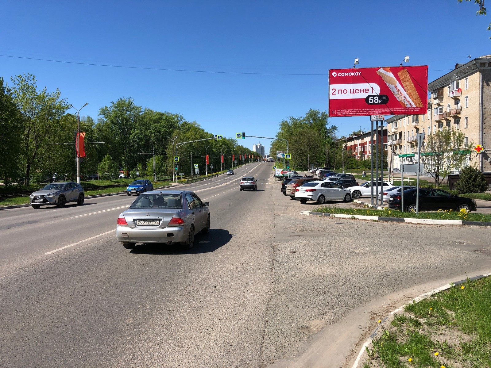 Реклама 3x6 по адресу ул. Октябрьской революции, напротив д. 320, 551A