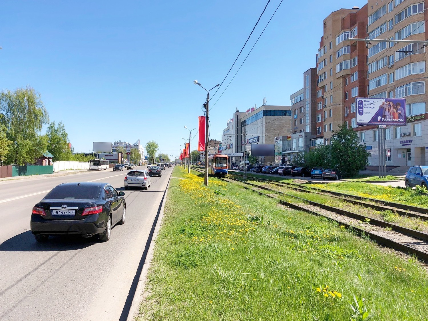 Реклама 3x6 по адресу ул. Октябрьской революции, д. 354, рядом с ТРЦ "РИО", центр города, 461A