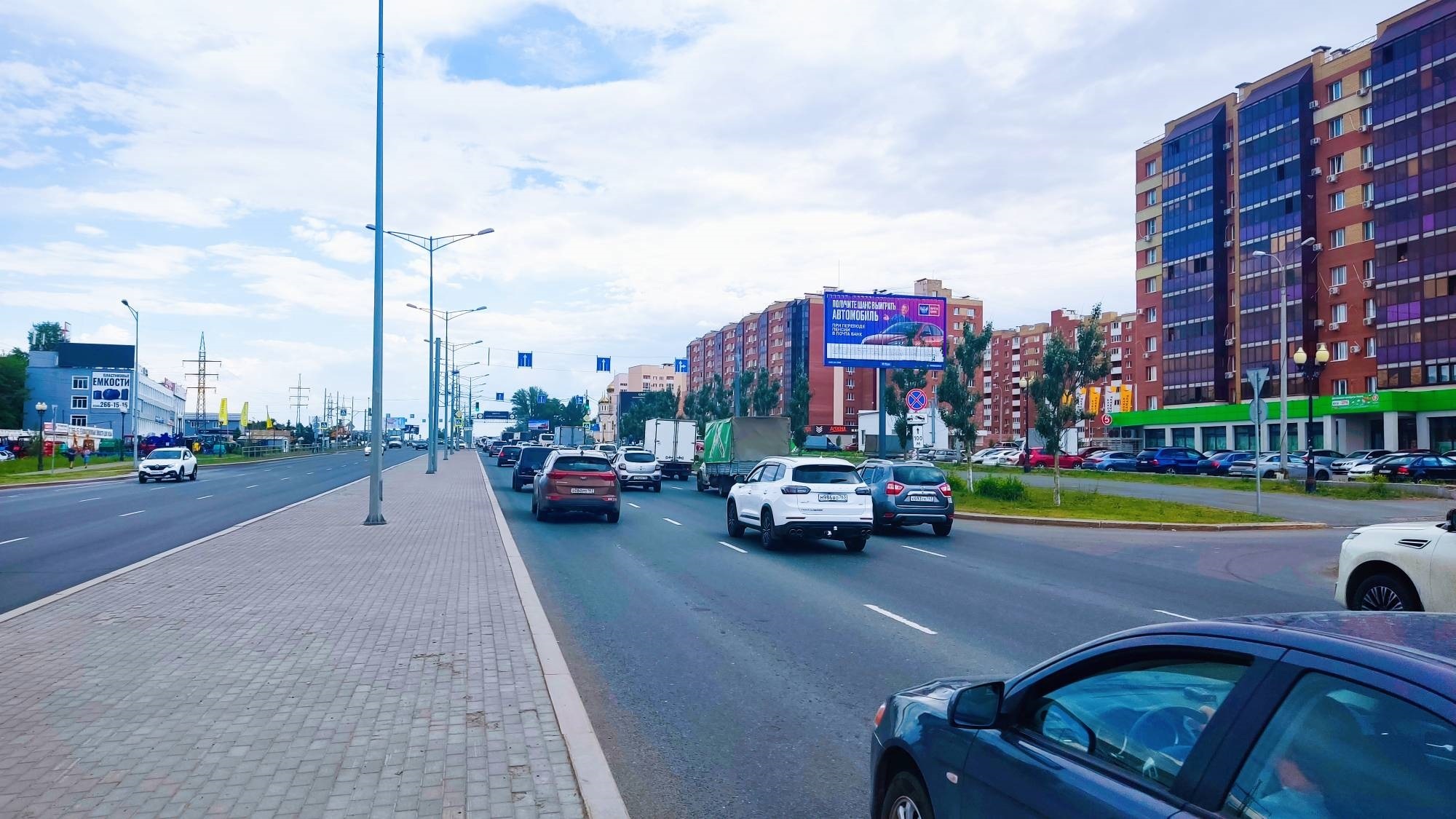 Реклама 3x6 по адресу Московское ш., 1-й квартал, д. 29 (ЖК Новая Самара, рядом с СК Кристалл) ПРИЗМА