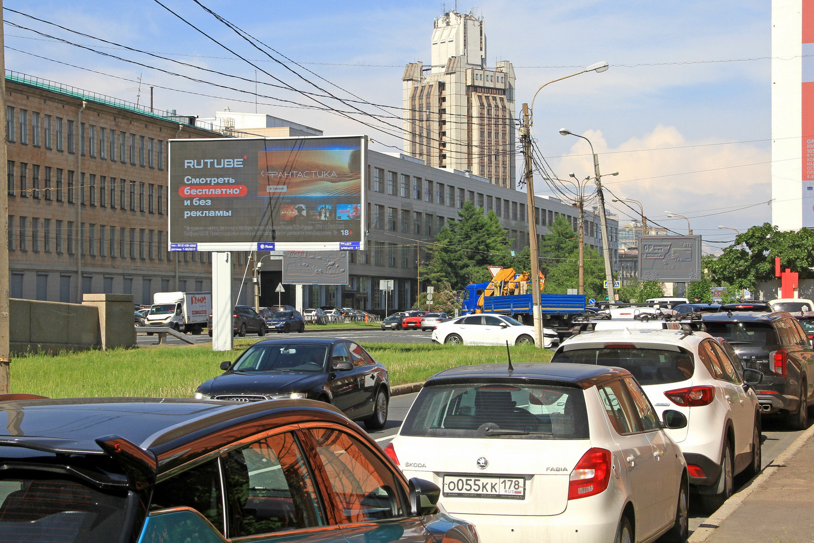Реклама 3x6 по адресу Кантемировская ул. 3 к.1 / Кантемировский мост (съезд с моста) DIGITAL