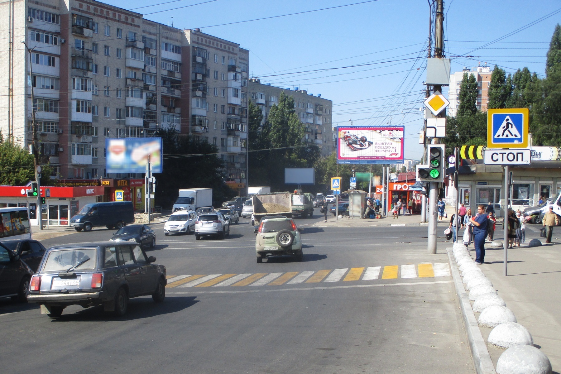 Реклама 3x6 по адресу Городская ул. / Навашина ул. призма