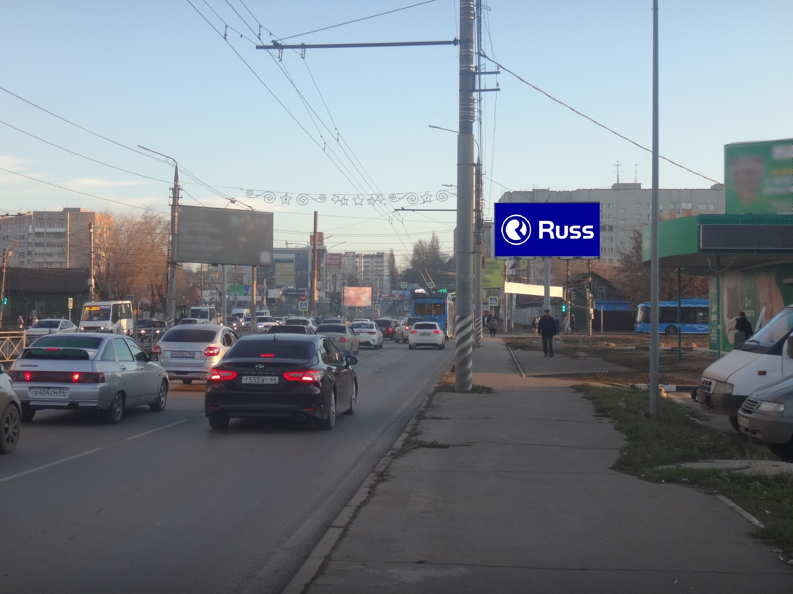 Реклама 3x6 по адресу Энгельс, Тельмана ул. Х Красноармейская ул. (Светофор, ТЦ «Облака»)