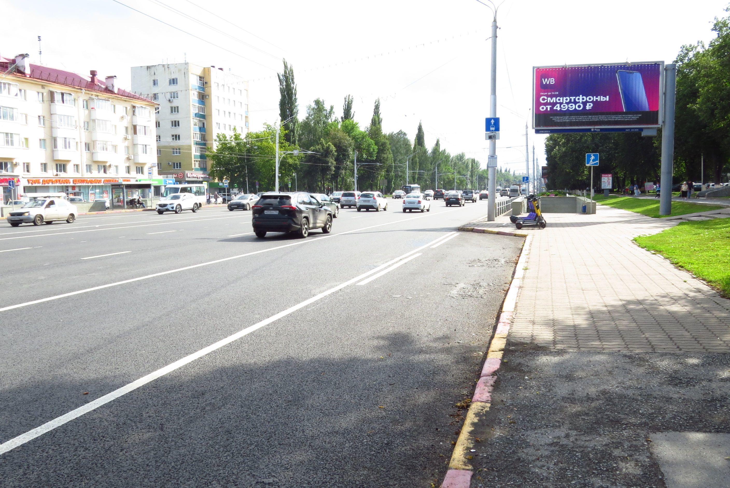 Реклама 3x6 по адресу проспект Октября, рядом со зданием № 65 (призматрон)
