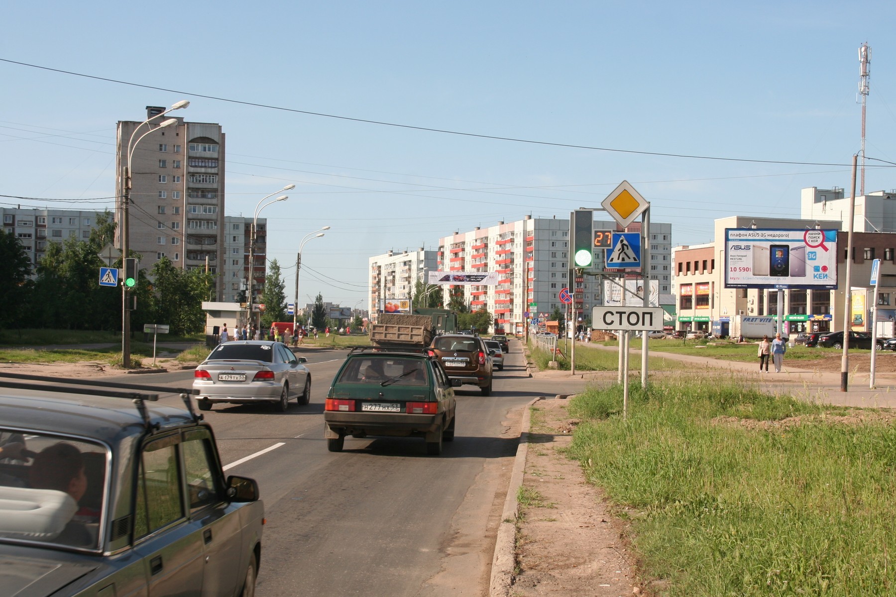 Реклама 3x6 по адресу Кочетова ул., д. 6-8 (ТК "Кочетовский")