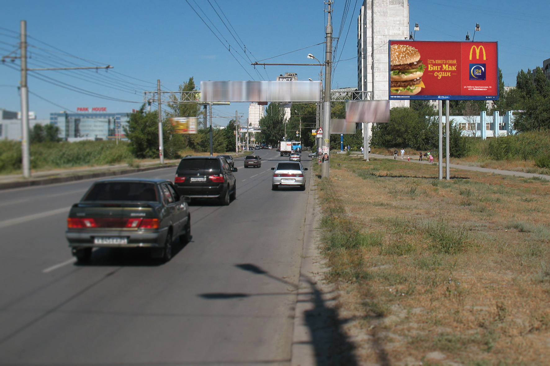 Реклама 3x6 по адресу 30 лет. Победы б-р (ТРК Парк Хаус)