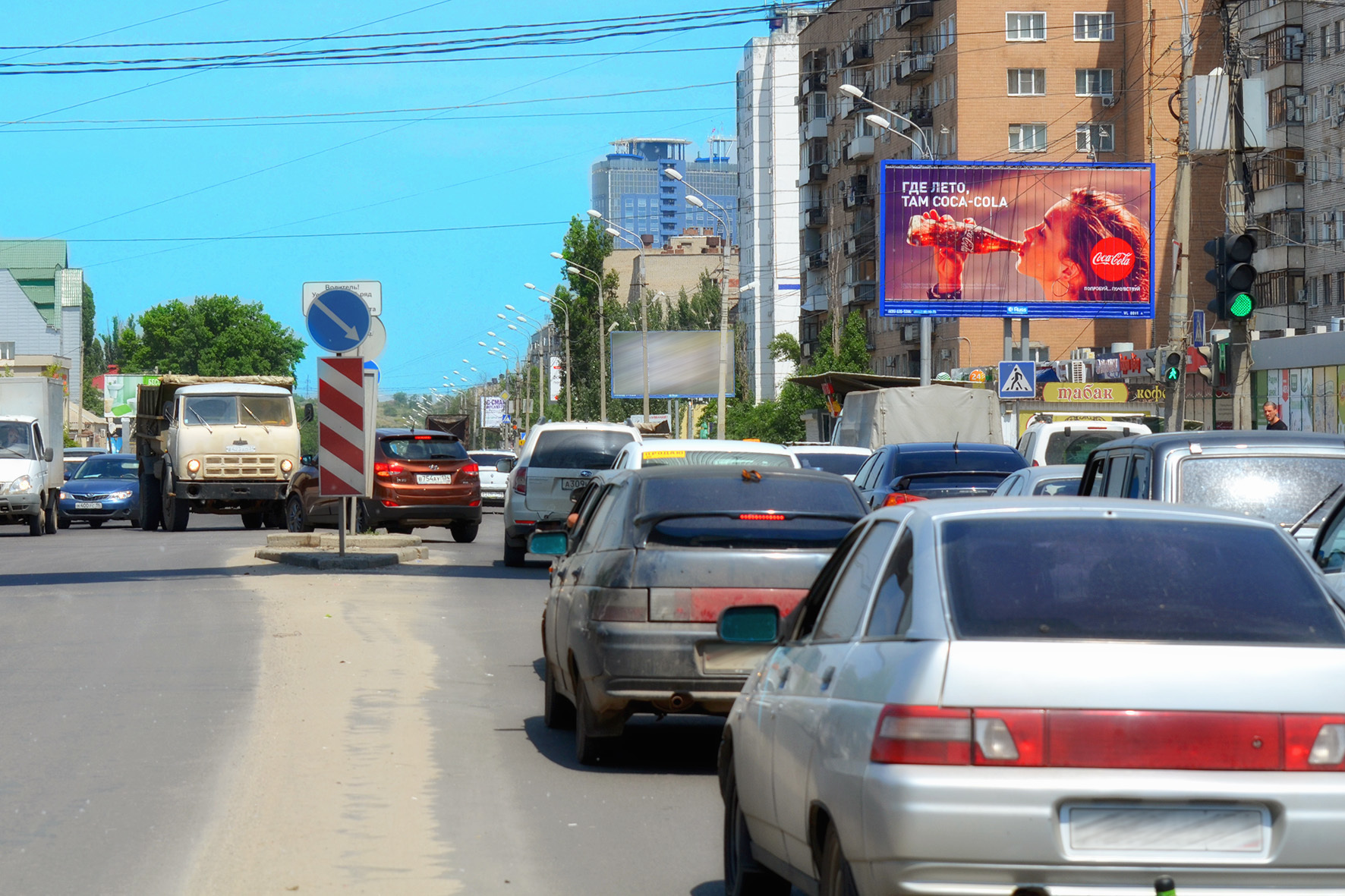 Реклама 3x6 по адресу Маршала Рокоссовского ул. / Двинская ул. призма