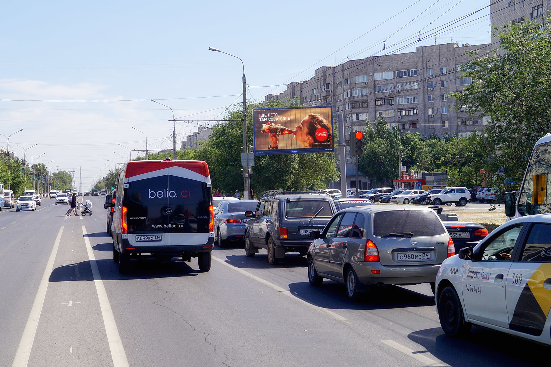 Реклама 3x6 по адресу Н. Отрады ул./ Менжинского ул. (Парк Памяти) призма